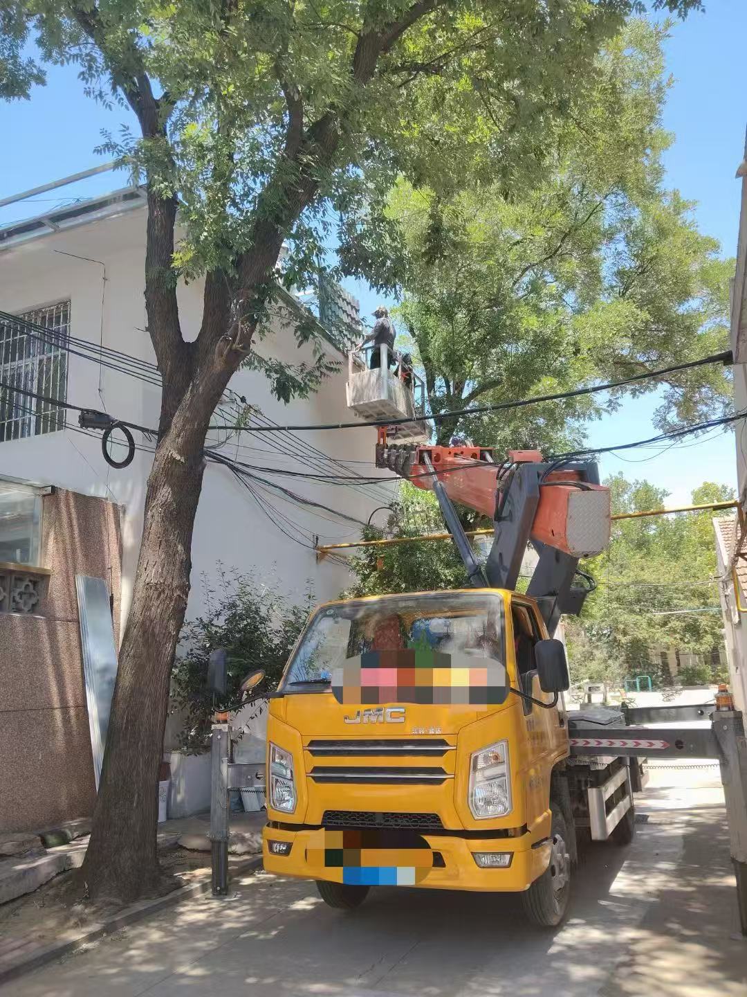 梁平区高空作业车能吊装重物吗？最大承载多少公斤？